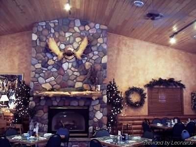 Pine Peaks Lodge And Suites Cross Lake Interior photo
